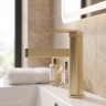 змішувач для умивальника Rea Grace brushed gold (REA-B8932)