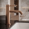 смеситель для умывальника Rea Rivo brushed copper (REA-B6537)
