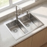 кухонная мойка Rea Toby 56x48 с сифоном brush nickel (ZLE-06417)